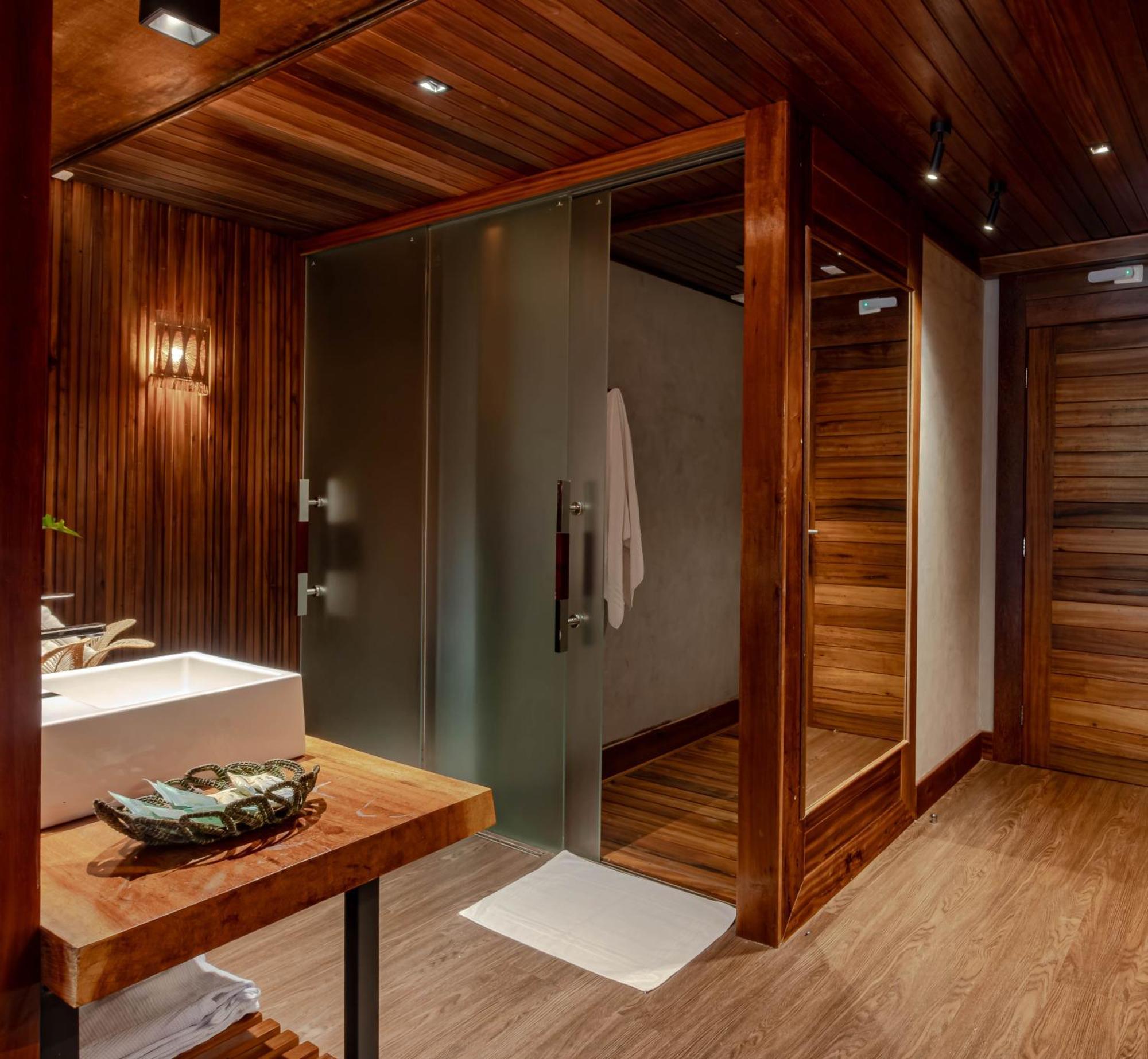 Uiara Amazon Hotel